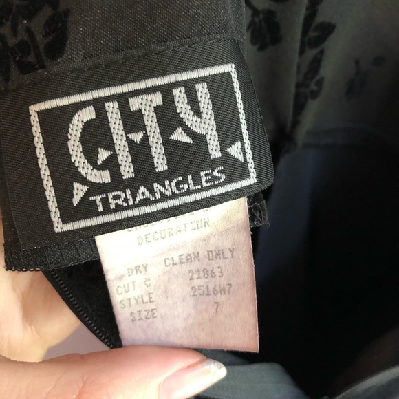 Vintage Y2K bodycon dress with flocked floral pattern - Picture 10 of 11